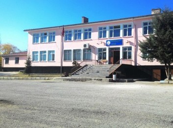 Kırşehir-Kaman-Savcılı Büyükoba İlkokulu fotoğrafı