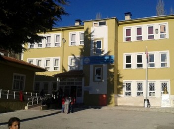 Burdur-Merkez-Taşkapı Ortaokulu fotoğrafı
