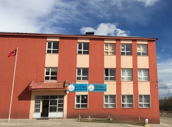 Bitlis-Ahlat-Atatürk Ortaokulu fotoğrafı