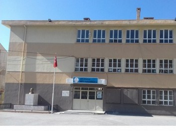 İzmir-Karabağlar-Rakım Erkutlu Ortaokulu fotoğrafı