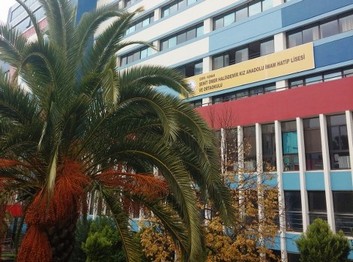 İzmir-Konak-Şehit Ömer Halisdemir Kız Anadolu İmam Hatip Lisesi fotoğrafı