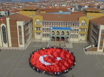 Balıkesir-Ayvalık-Mehmet Akif Ersoy Ortaokulu fotoğrafı