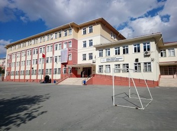 İstanbul-Bahçelievler-Mimar Sinan Anadolu İmam Hatip Lisesi fotoğrafı