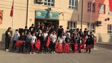 Manisa-Şehzadeler-Yeniköy Atatürk Ortaokulu fotoğrafı