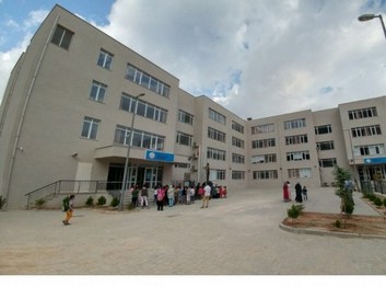 Manisa-Soma-Ayhan Şahenk İlkokulu fotoğrafı
