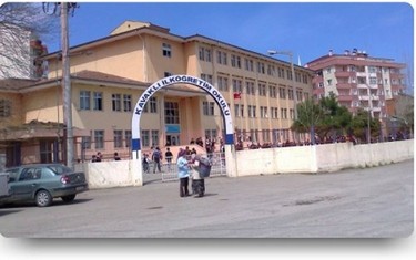 Trabzon-Akçaabat-Kavaklı İlkokulu fotoğrafı