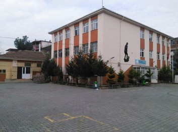 Kocaeli-Kartepe-İstasyon Ortaokulu fotoğrafı