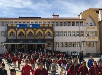 Ankara-Gölbaşı-Adem-Bilhan Uysal Ortaokulu fotoğrafı