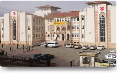 Adıyaman-Merkez-Safvan Anadolu İmam Hatip Lisesi fotoğrafı