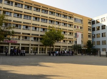 İzmir-Karabağlar-İzmir Anadolu İmam Hatip Lisesi fotoğrafı