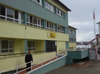 Adana-Tufanbeyli-Şehit Mesut Alcı Anadolu Lisesi fotoğrafı