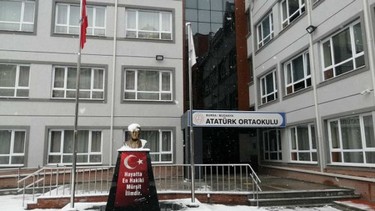 Bursa-Mudanya-Atatürk Ortaokulu fotoğrafı