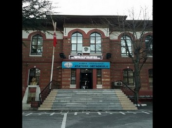 Bursa-Osmangazi-Atatürk Ortaokulu fotoğrafı