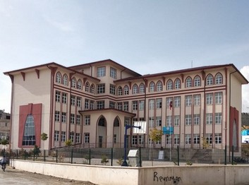 Sivas-Altınyayla-Şehit Zekeriya Demirkaynak Ortaokulu fotoğrafı