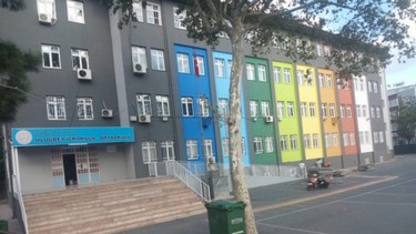 İstanbul-Bayrampaşa-Uluğbey Ortaokulu fotoğrafı