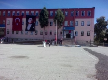Konya-Beyşehir-Eşrefoğlu Ortaokulu fotoğrafı