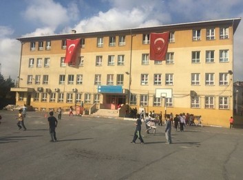 İstanbul-Sultangazi-Dostluk Ortaokulu fotoğrafı