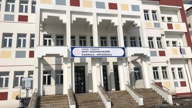 Hakkari-Yüksekova-Şehit Azizhan Keskin Ortaokulu fotoğrafı