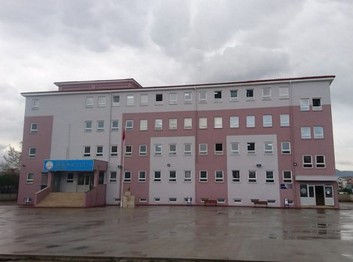 Balıkesir-Burhaniye-ŞEHİT PİLOT ÜSTEĞMEN ERDEM MUT ORTAOKULU fotoğrafı