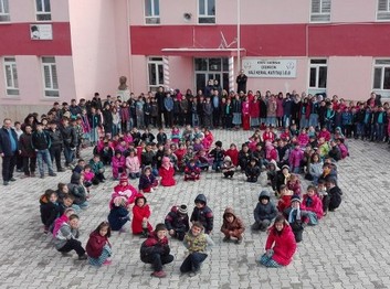 Konya-Kadınhanı-Çeşmecik Vali Kemal Katıtaş İlkokulu fotoğrafı