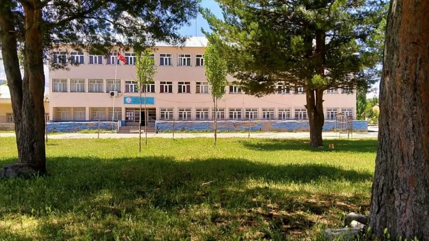 Muş-Merkez-Sungu Cumhuriyet İmam Hatip Ortaokulu fotoğrafı