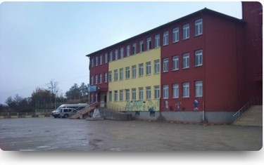 Ordu-Ünye-Fatih Meydan İlkokulu fotoğrafı