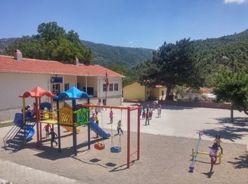 İzmir-Kiraz-Sarısu İlkokulu fotoğrafı