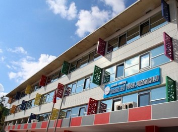 İstanbul-Beşiktaş-Hasan Ali Yücel Ortaokulu fotoğrafı