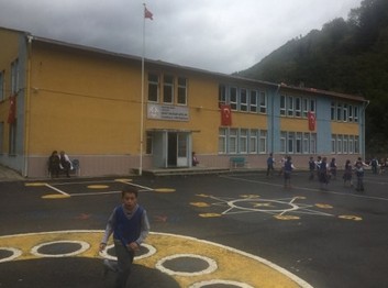 Trabzon-Arsin-Yeşilköy Şehit Haydar Arslan Ortaokulu fotoğrafı