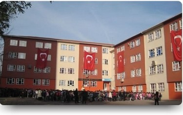 İstanbul-Beylikdüzü-Büyükşehir Yücel Akkaş Ortaokulu fotoğrafı