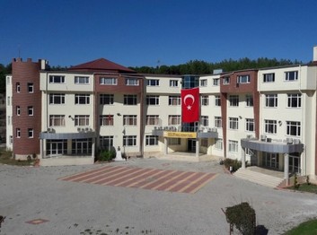 Osmaniye-Merkez-Şehit Mehmet Karacatilki Anadolu İmam Hatip Lisesi fotoğrafı