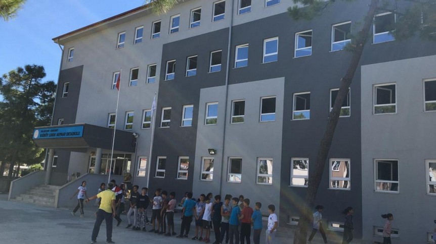 Balıkesir-Edremit-Kadıköy Leman Akpınar Ortaokulu fotoğrafı