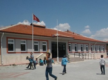 Afyonkarahisar-İscehisar-Cevizli Ortaokulu fotoğrafı