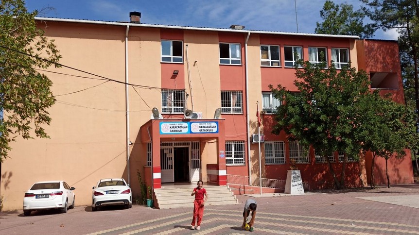 Osmaniye-Düziçi-Karacaoğlan Ortaokulu fotoğrafı