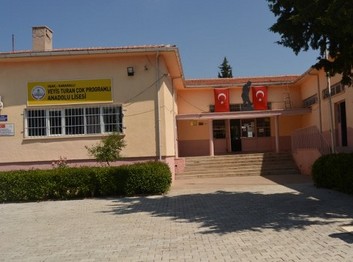 Uşak-Karahallı-Karahallı Veyis Turan Mesleki ve Teknik Anadolu Lisesi fotoğrafı