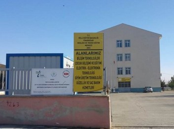 Kırklareli-Pınarhisar-Pınarhisar Mesleki ve Teknik Anadolu Lisesi fotoğrafı
