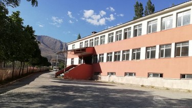 Van-Bahçesaray-Bahçesaray Ortaokulu fotoğrafı