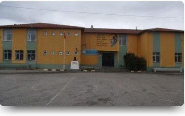 Karaman-Merkez-Kisecik Ortaokulu fotoğrafı