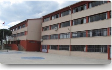 İzmir-Bergama-Cumhuriyet Anadolu Lisesi fotoğrafı