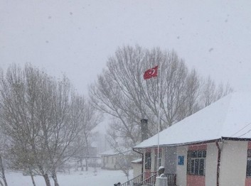 Sivas-Gürün-Yolgeçen Ortaokulu fotoğrafı
