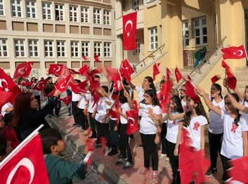 Manisa-Şehzadeler-Gediz Ortaokulu fotoğrafı