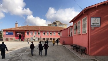 Konya-Kadınhanı-Atatürk Ortaokulu fotoğrafı
