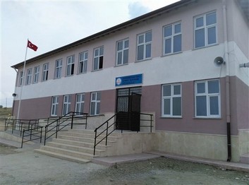 Afyonkarahisar-Merkez-Değirmenayvalı Ahmet Bayram Ortaokulu fotoğrafı