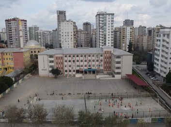 Adana-Çukurova-Selahaddin Eyyubi İmam Hatip Ortaokulu fotoğrafı