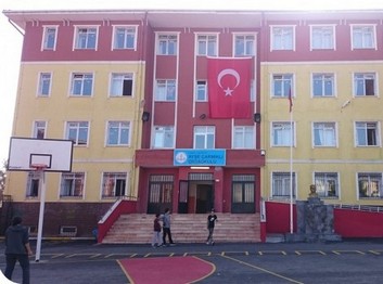 İstanbul-Sancaktepe-Ayşe Çarmıklı Ortaokulu fotoğrafı