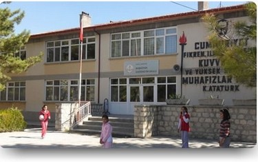 Konya-Sarayönü-Başhüyük Ortaokulu fotoğrafı