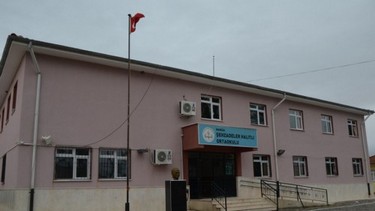 Manisa-Şehzadeler-Halıtlı Ortaokulu fotoğrafı