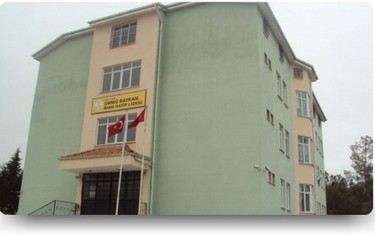 Uşak-Ulubey-Ulubey Ümmü Baykan Anadolu İmam Hatip Lisesi fotoğrafı