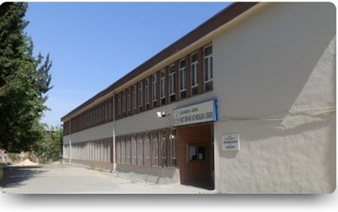 Adıyaman-Besni-Besni Servi Erdemoğlu Mesleki ve Teknik Anadolu Lisesi fotoğrafı