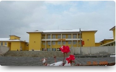 Antalya-Döşemealtı-Yeşilbayır Borsa İstanbul Mesleki ve Teknik Anadolu Lisesi fotoğrafı